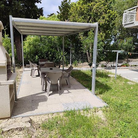 Villa Paoletti, Appartamento Confortevole Nel Cuore Di Gradara Eksteriør bilde