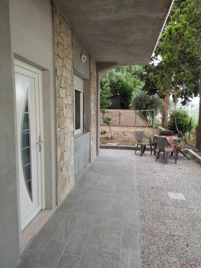 Villa Paoletti, Appartamento Confortevole Nel Cuore Di Gradara Eksteriør bilde