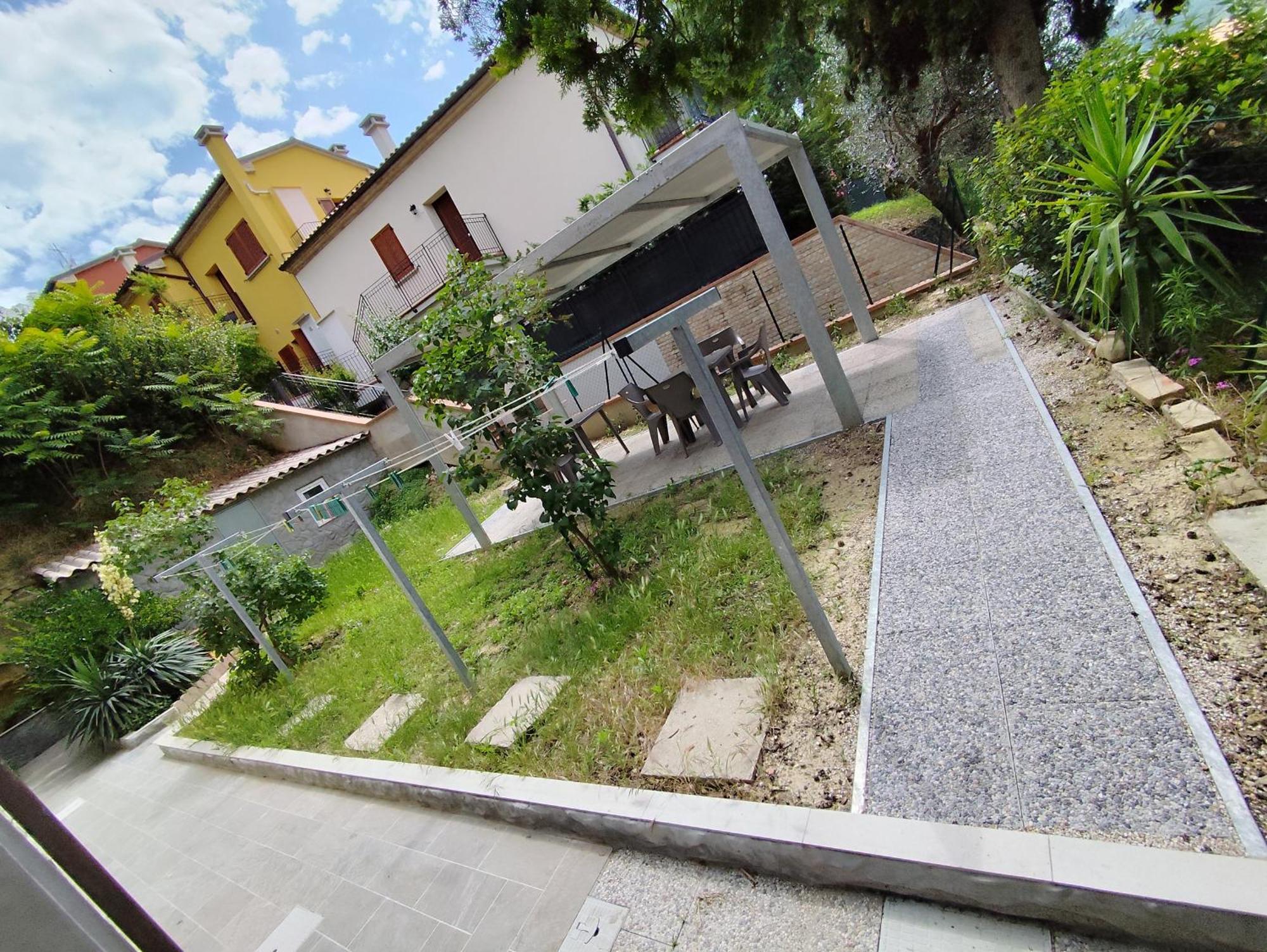 Villa Paoletti, Appartamento Confortevole Nel Cuore Di Gradara Eksteriør bilde